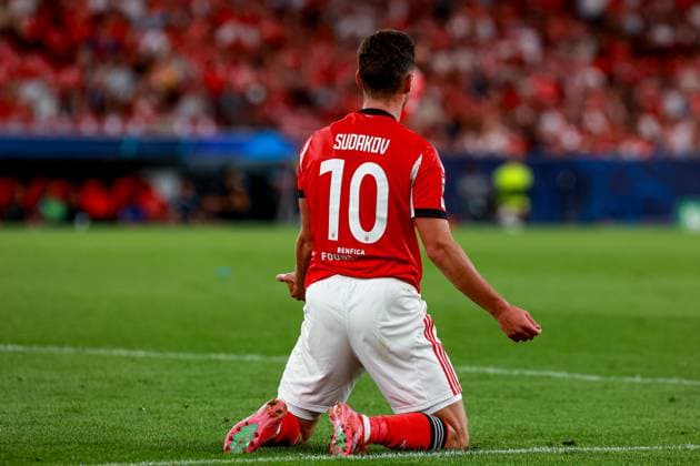 Estadio da Luz Sudakov of SL Benfica reacts during the UEFA Champions League 2025 26 League Phase MD1 match between SL Benfica and Qarabag FK at Estadio da Luz on September 16, 2025 UEFA Champions League League Phase MD1 - SL Benfica vs Qarabag FK (Valter Gouveia SPP) Copyright: xValterxGouveia SPPx spp-en-VaGo-VG_L7608