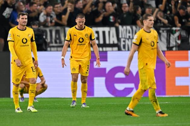 Turin, Allianz Stadium, 16 09 25, ITA, Men, UEFA Champions Leaugue, Season 2025 2026, Juventus Turin Borussia Dortmund Picture from left Pascal GROSS Dortmund , Ramy BENSEBAINI Dortmund , Waldemar ANTON Dortmund and Marcel SABITZER Dortmund dissatisfied, disappointed, dejected, frustrated, sad after the 4 4 UEFA regulations prohibit any use of photographs as image sequences and or quasi video Piedmont Italy
