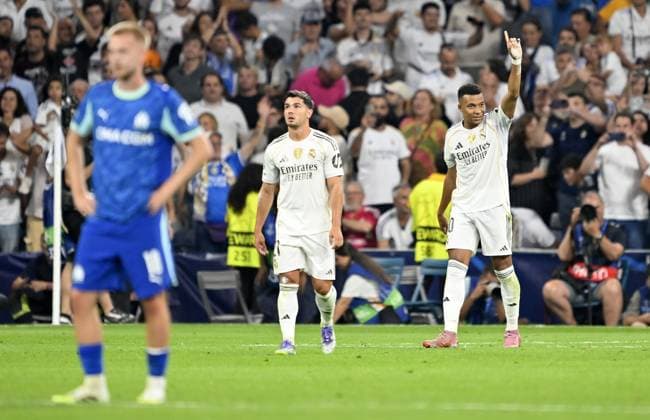 Real Madrid v Olympique de Marseille - UEFA Champions League MADRID, SPAIN - SEPTEMBER 16: Kylian Mbappe of Real Madrid celebrates after scoring a goal during the UEFA Champions League group stage match between Real Madrid and Olympique de Marseille at Santiago Bernabeu Stadium in Madrid, Spain on September 16, 2025. Burak Akbulut Anadolu Madrid Spain. Editorial use only. Please get in touch for any other usage.  Copyright: x2025xAnadoluxBurakxAkbulutx