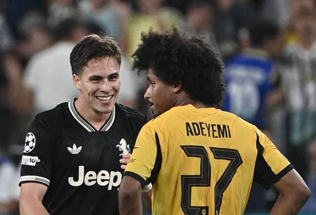 Juventus v Borussia Dortmund - UEFA Champions League TURIN, ITALY, SEPTEMBER 16: Juventus Kenan Yildiz (L) smiles with Borussia Dortmund s Adeyemi during the League phase UEFA Champions League football match between Juventus and Borussia Dortmund at the Juventus Stadium in Turin, Italy, on September 16, 2025. Isabella Bonotto Anadolu Turin Italy. Editorial use only. Please get in touch for any other usage.  Copyright: x2025xAnadoluxIsabellaxBonottox