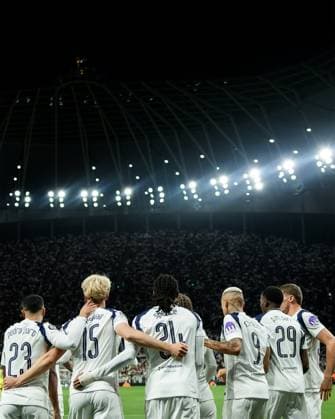 London, England, September 16 2025: Tottenham Hotspur players celebrate Luiz Junior (1 Villarreal) own goal during the UEFA Champions League game between Tottenham Hotspur and Villarreal at Tottenham Hotspur Stadium in London, England. (Photo by Pedro Porru Sports Press Photo SPP) Copyright: xPedroxPorrux xSPPx Sportspressphoto_SPR27063