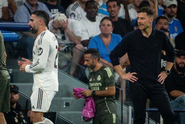 September 16, 2025, Madrid, Spain, Spain: Daniel CARVAJAL of Real Madrid and Xabi ALONSO of Real Madrid during the UEFA Champions League, League Phase MD1 match between Real Madrid CF and Olympique de Marseille (OM) at Santiago Bernabeu Stadium on September 16, 2025 in Madrid, Spain. Madrid Spain - ZUMAm308 20250916_zsp_m308_087 Copyright: xMatthieuxMirvillex