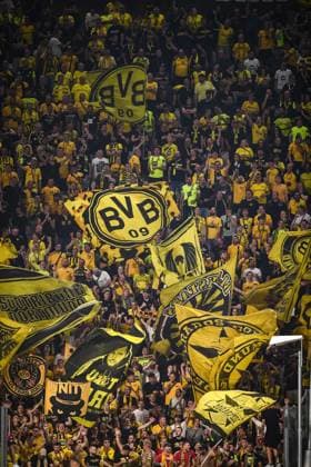 September 16, 2025, Turin, Italy, Italy: Supporters of Borussia Dortmund during the UEFA Champions League, League Phase MD1 match between Juventus FC and Borussia Dortmund at Allianz Stadium on September 16, 2025 in Turin, Italy. Turin Italy - ZUMAm308 20250916_zsp_m308_122 Copyright: xMatthieuxMirvillex