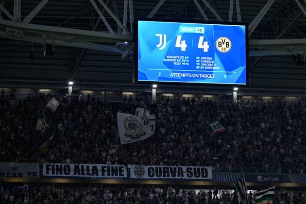 Turin, Allianz Stadium, 16 09 25, ITA, Men, UEFA Champions Leaugue, Season 2025 2026, Juventus Turin Borussia Dortmund Picture scoreboard with final score 4 4 UEFA regulations prohibit any use of photographs as image sequences and or quasi video Piedmont Italy