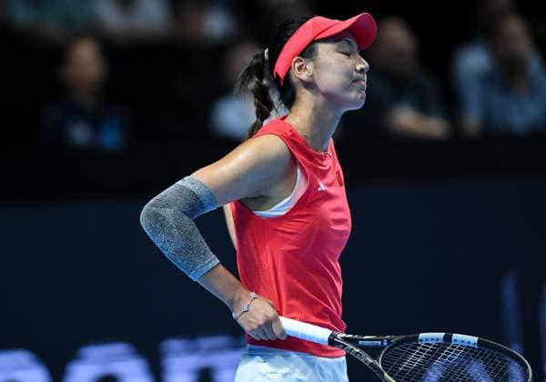 (250917) -- SHENZHEN, Sept. 17, 2025 -- Wang Xinyu of China reacts during the women s singles match against Jasmine Paolini of Italy in the quarterfinal between China and Italy at the 2025 Billie Jean King Cup Finals in Shenzhen, south China s Guangdong Province, Sept. 16, 2025. ) (SP)CHINA-SHENZHEN-TENNIS-BILLIE JEAN KING CUP-CHINA VS ITALY (CN) MaoxSiqian 