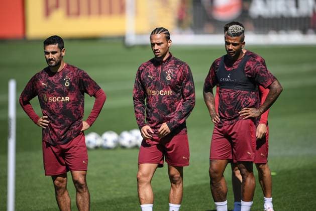 Ahead of UEFA Champions League: Eintracht Frankfurt v Galatasaray ISTANBUL, TURKIYE - SEPTEMBER 17: Ilkay Gundogan (L) and Lorey Sane (C) and Mario Lemina (R) of Galatasaray attend training session at Metin Oktay Facilities in Istanbul, Turkiye on September 17, 2025, ahead of UEFA Champions League football match between Eintracht Frankfurt and Galatasaray to be held at Deutsche Bank Park, in Frankfurt, Germany. Abdullah Guclu Anadolu Istanbul Turkey. Editorial use only. Please get in touch for any other usage.  Copyright: x2025xAnadoluxAbdullahxGuclux