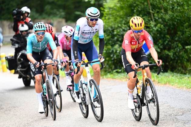 Grand Prix de Wallonie 2025 Cycling Race NAMUR, BELGIUM - SEPTEMBER 17 : Dissel Bram (NED) of BEAT Cycling Club, Gradek Kamil (POL) of Bahrain - Victorious, Urianstad Bugge Martin (NOR) of Uno-X Mobility during the 66th edition of Grand Prix de Wallonie an UCI ProSeries 1.Pro one day cycling road race for Men Elite of 187 km with start in Dison and finish in Citadelle de Namur on September 17, 2025 in Namur, Belgium, 17 09 2025 ( Motordriver Stefan Boone - Namur Belgium  Copyright: xVincentxKalutx