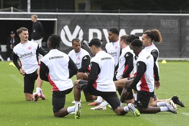 Ahead of UEFA Champions League: Eintracht Frankfurt v Galatasaray FRANKFURT, GERMANY - SEPTEMBER 17: Players of Eintracht Frankfurt attend training session at Deutsche Bank Park in Frankfurt, Germany on September 17, 2025, ahead of UEFA Champions League football match between Eintracht Frankfurt and Galatasaray. Halil Sagirkaya Anadolu Frankfurt Germany. Editorial use only. Please get in touch for any other usage.  Copyright: x2025xAnadoluxHalilxSagirkayax