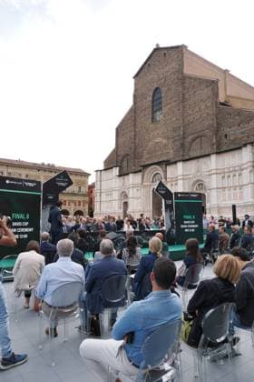 Bologna, Italia - Cronaca - 17 Settembre 2025 - sorteggio squadre per ottavi di finale coppa Davis in piazza Maggiore a Bologna - (Photo Michele Nucci LaPresse) News - Bologna, Italy - September 17, 2025 - Davis Cup Round of 16 draw in Piazza Maggiore, Bologna - (Photo Michele Nucci LaPresse)  Copyright: xMichelexNucci LaPressex