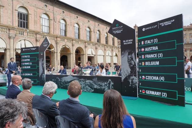 Bologna, Italia - Cronaca - 17 Settembre 2025 - sorteggio squadre per ottavi di finale coppa Davis in piazza Maggiore a Bologna - (Photo Michele Nucci LaPresse) News - Bologna, Italy - September 17, 2025 - Davis Cup Round of 16 draw in Piazza Maggiore, Bologna - (Photo Michele Nucci LaPresse)  Copyright: xMichelexNucci LaPressex