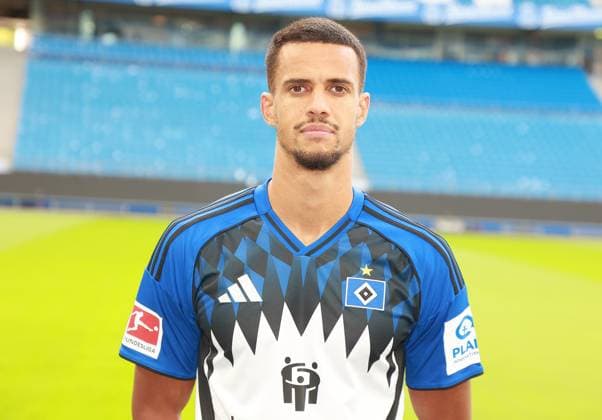 official portrait appointment club Hamburger SV 2025 2026 Robert Glatzel Hamburger SV 9 17 09 2025, Sporthalle, Hamburg, official portrait appointment club Hamburger SV 2025 2026 nordphotoxGmbHxx xHoyer nph00001