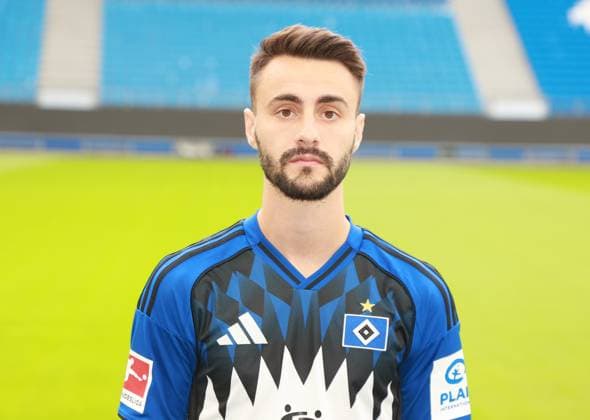 official portrait appointment club Hamburger SV 2025 2026 Fabio Vieira Fabio Vieira Hamburger SV 20 17 09 2025, Sporthalle, Hamburg, official portrait appointment club Hamburger SV 2025 2026 nordphotoxGmbHxx xHoyer nph00001