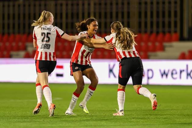 Eindhoven, Netherlands, September 17th 2025: Nina Nijstad (20 PSV Eindhoven) celebrates after scoring her teams third goal during the UEFA Womens Europa Cup 2025 26 First Qualifying Round game between PSV Eindhoven and Rosenborg BK at De Herdgang in Eindhoven, the Netherlands. (Leiting Gao SPP) Copyright: xLeitingxGaox xSPPx spp-en-LeGaSp-LG202509174883