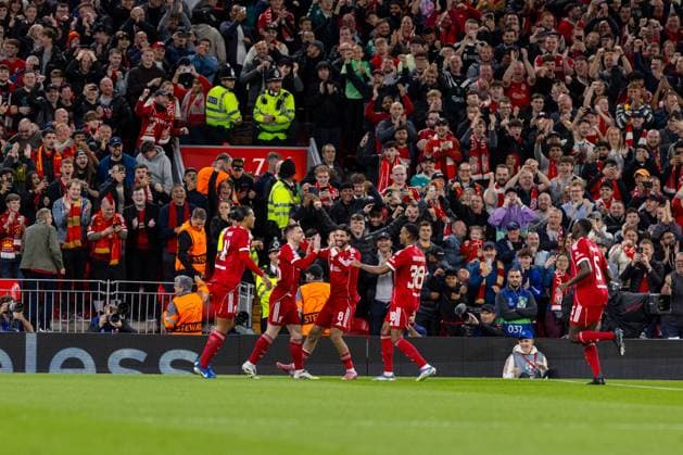 Football - UEFA Champions League - League Phase - Liverpool FC v Atletico Madrid LIVERPOOL, ENGLAND - Wednesday, September 17, 2025: Liverpool s Andy Robertson (M) celebrates after scoring the first goal with teammates (L-R) captain Virgil van Dijk, Dominik Szoboszlai and Dominik Szoboszlai during the UEFA Champions League match between Liverpool FC and Atletico Madrid FC at Anfield. (Photo by David Rawcliffe Propaganda) LIVERPOOL Anfield MERSEYSIDE ENGLAND  Copyright: xDavidxRawcliffex P2025-09-17-Liverpool_Atletico-8