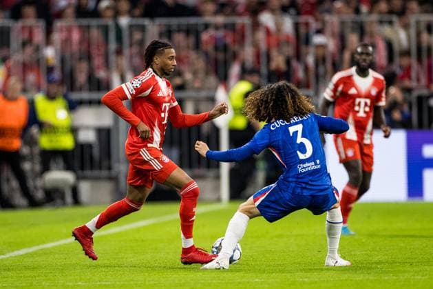 UEFA Champions League, FC Bayern Munich FC Chelsea 17 09 2025 duel Michael Olise FC Bayern Munich, 17 , Marc Cucurella FC Chelsea, 3 UEFA Champions League, FC Bayern Munich FC Chelsea Munich, Allianz Arena on 17 09 2025 Copyright: xBEAUTIFULxSPORTS Wunderlx