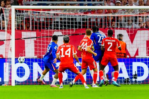 GER, UEFA CL, FC Bayern Muenchen GER vs FC Chelsea GBR 17 09 2025, Allianz Arena, Muenchen, GER, UEFA CL, FC Bayern Muenchen GER vs FC Chelsea GBR , UEFA regulations prohibit any use of photographs as image sequences and or quasi video, in picture own goal by Trevoh Chalobah CFC 14 scored by Luis Daz FCB 14 nordphotoxGmbHx xStraubmeier nph00004