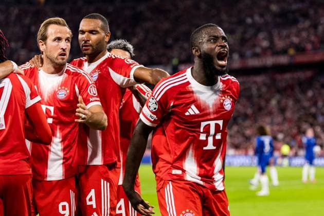 UEFA Champions League, FC Bayern Munich FC Chelsea 17 09 2025 Cheers after own goal by Trevoh Chalobah FC Chelsea, 23 Michael Olise FC Bayern Munich, 17 to 1 0 Dayot Upamecano FC Bayern Munich, 2 roars UEFA Champions League, FC Bayern Munich FC Chelsea Munich, Allianz Arena on 17 09 2025 Copyright: xBEAUTIFULxSPORTS Wunderlx