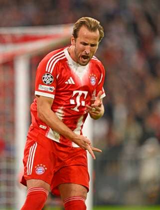 17 09 2025, Football UEFA Championsleague 2025 2026 1 Matchday, FC Bayern Munich FC Chelsea, in the Allianz Arena Munich Harry Kane FC Bayern Munich cheers DFL and DFB regulations prohibit any use of photographs as image sequences and or quasi video