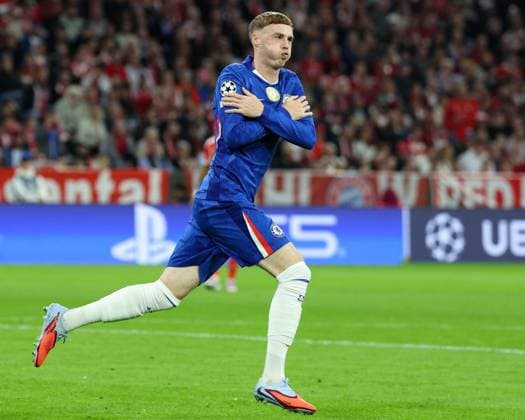 Cole Palmer of Chelsea celebrates their goal to make it 2-1 Bayern Munich v Chelsea, UEFA Champions League, Group Stage, Football, Allianz Arena, Munich, Germany - 17 Sep 2025Munich Allianz Arena Germany EDITORIAL USE ONLY No use with unauthorised audio, video, data, fixture lists, club league logos or live services. Online in-match use limited to 120 images, no video emulation. No use in betting, games or single club league player publications. Copyright: xChristianxKolbert Shutterstockx 15481350at