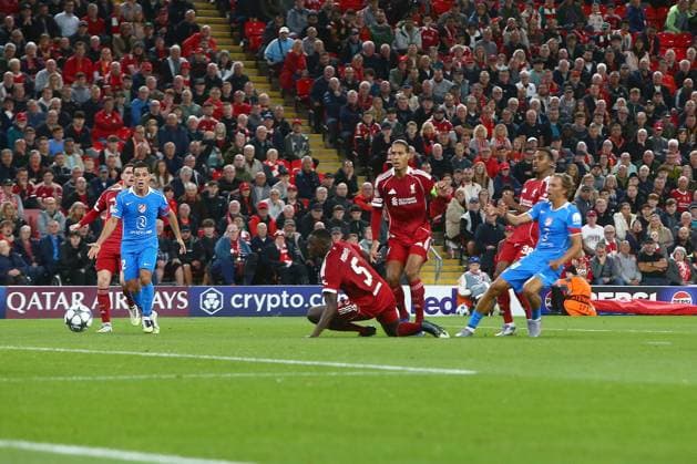 Marcos Llorente of Atletico Madrid scores their sides first goal Liverpool v Atletico Madrid, UEFA Champions League, Group Stage, Football, Anfield, Liverpool, UK - 17 Sep 2025Liverpool Anfield United Kingdom EDITORIAL USE ONLY No use with unauthorised audio, video, data, fixture lists, club league logos or live services. Online in-match use limited to 120 images, no video emulation. No use in betting, games or single club league player publications. Copyright: xPhilxOldham Shutterstockx 15481355ao