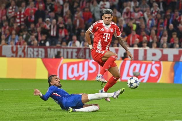 Luis DIAZ Bayern Muenchen , Action,Match Match Football Champions League,Season 2025 26 ,1 Matchday FC Bayern Muenchen FC Chelsea on 17 09 2025 A L L I A N Z A R E N A