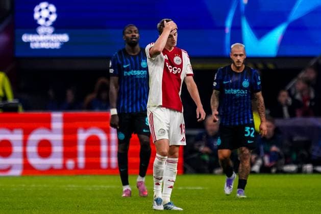 AMSTERDAM, NETHERLANDS - SEPTEMBER 17: Youri Baas of AFC Ajax looks dejected after conceding his team s first goal during the UEFA Champions League 2025 26 League Phase MD1 match between AFC Ajax and FC Internazionale Milano at Johan Cruijff Arena on September 17, 2025 in Amsterdam, Netherlands. (Photo by Rene Nijhuis) SPO  Copyright: xRenexNijhuis