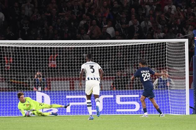 Paris Saint-Germain v Atalanta BC - UEFA Champions League 2025 2026 29 Bradley BARCOLA (psg) during the UEFA Champions League 2025 2026 match between Paris and Atalanta at Parc des Princes on September 17, 2025 in Paris, France. Paris France  Copyright: xFEPx 776382821
