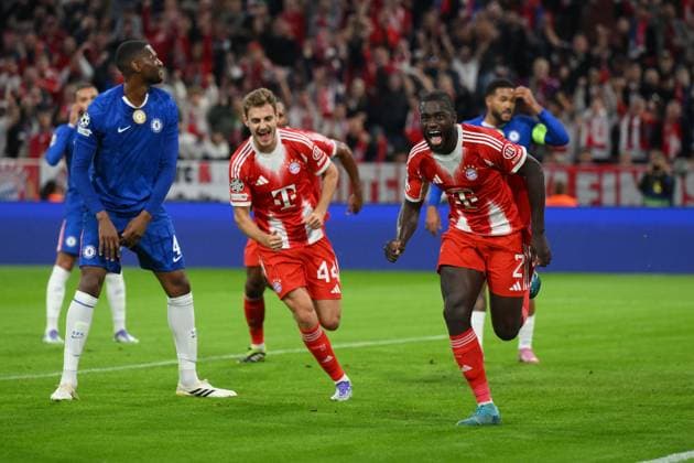Foto IPP Luciano Adriani Monaco di Baviera 17 09 2025 Calcio Champions League 2025 2026 Bayern Monaco-Chelsea Nella foto: esultanza Dayot Upamecano e Josip Stanisic a sinistra dopo il gol di Michael Olise Italy Photo Press - World Copyright Monaco di Baviera italy Italia ITALY  Copyright: xR4924_italyphotopressx