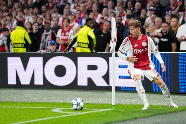 AMSTERDAM, 17-09-2025, Johan Cruijff ArenA ,season 2025 2026 , UEFA Champions League football , league phase, .Match between Ajax and Inter Milan , Picture shows Ajax player Mika Godts Ajax - Inter  x31067416x Copyright: