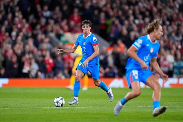 September 17, 2025, Liverpool, Liverpool, England: Robin Le Normand of Atletico de Madrid in action during the UEFA Champions League 2025 26 League Phase MD1 match between Liverpool FC and Atletico de Madrid at Anfield on September 17, 2025, in Liverpool, England. Liverpool England - ZUMAa181 20250917_zaa_a181_088 Copyright: xDennisxAgyemanx