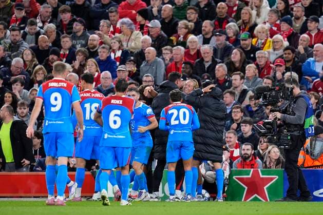 September 17, 2025, Liverpool, Liverpool, England: Marcos Llorente of Atletico de Madrid celebrates a goal with his teammates during the UEFA Champions League 2025 26 League Phase MD1 match between Liverpool FC and Atletico de Madrid at Anfield on September 17, 2025, in Liverpool, England. Liverpool England - ZUMAa181 20250917_zaa_a181_092 Copyright: xDennisxAgyemanx