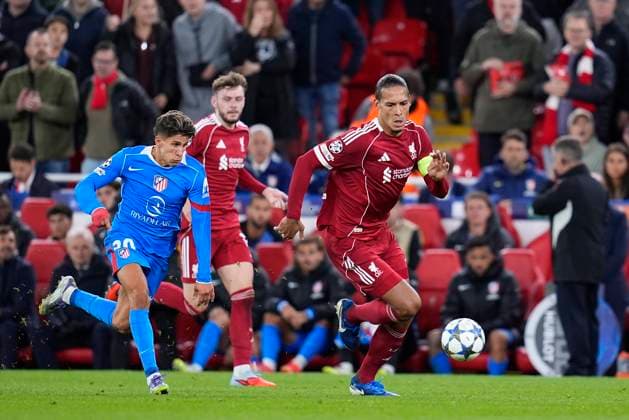 September 17, 2025, Liverpool, Liverpool, England: Virgil van Dijk of Liverpool FC in action during the UEFA Champions League 2025 26 League Phase MD1 match between Liverpool FC and Atletico de Madrid at Anfield on September 17, 2025, in Liverpool, England. Liverpool England - ZUMAa181 20250917_zaa_a181_101 Copyright: xDennisxAgyemanx