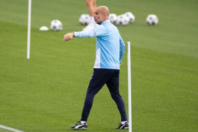 Manchester City Training Session And press conference, PK, Pressekonferenz - UEFA Champions League 2025 26 League Phase MD1 Manchester City F.C. manager Pep Guardiola attends the Manchester City training session before their UCL match against Napoli at the Joie Stadium in Manchester, England, on September 17, 2025. Manchester Manchester United, ManU Kingdom  Copyright: xMIxNewsx originalFilename:fletcher-manchest250917_npVIK.jpg