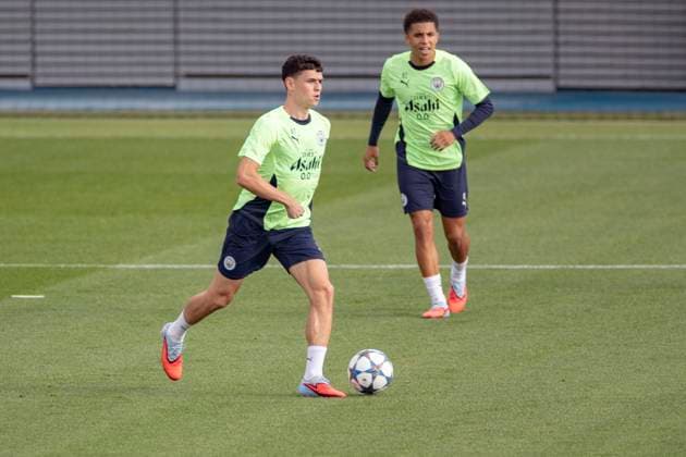 Manchester City Training Session And press conference, PK, Pressekonferenz - UEFA Champions League 2025 26 League Phase MD1 Phil Foden 47 of Manchester City F.C. participates in the Manchester City training session prior to their UCL match against Napoli at the Joie Stadium in Manchester, England, on September 17, 2025. Manchester Manchester United, ManU Kingdom  Copyright: xMIxNewsx originalFilename:fletcher-manchest250917_npAxd.jpg