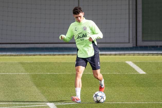 Manchester City Training Session And press conference, PK, Pressekonferenz - UEFA Champions League 2025 26 League Phase MD1 Phil Foden 47 of Manchester City F.C. participates in the Manchester City training session prior to their UCL match against Napoli at the Joie Stadium in Manchester, England, on September 17, 2025. Manchester Manchester United, ManU Kingdom  Copyright: xMIxNewsx originalFilename:fletcher-manchest250917_npnpY.jpg