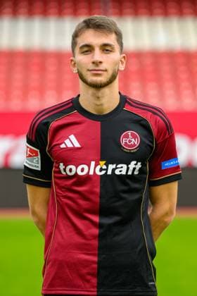 17 09 2025 1 FC Nuremberg FCN Club 2 Football Bundesliga BL Season 2025 2026 Photo appointment Portrait appointment Presentation Presentation Press appointment Single photo Single photo Portrait Portrait Headshot Adam Markhiev 6, 1 FC Nuremberg FCN