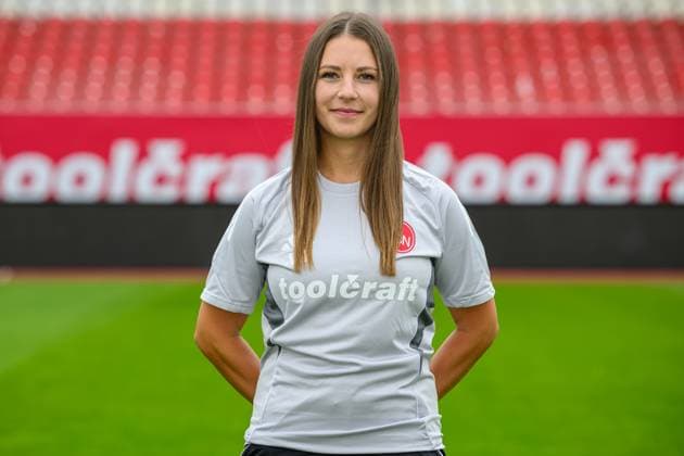 17 09 2025 1 FC Nuremberg FCN Club 2 Football Bundesliga BL Season 2025 2026 Photo appointment Portrait appointment Presentation Press appointment Single photo Single photo Portrait Portrait headshot Anika Monatzetter Physiotherapist 1 FC Nuremberg FCN