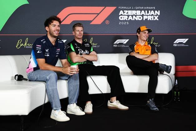 F1 - AZERBAIJAN GRAND PRIX 2025 GASLY Pierre (fra), Alpine F1 Team A525, portrait, HULKENBERG Nico (ger), Stake F1 Team Kick C45, portrait and PIASTRI Oscar (aus), McLaren F1 Team MCL39, portrait press conference, PK, Pressekonferenz during the 2025 Formula 1 Qatar Airways Azerbaijan Grand Prix, 17th round of the 2025 FIA Formula One World Championship, WM, Weltmeisterschaft from September 19 to 21, 2025 on the Baku City Circuit, in Baku, Azerbaijan - BakuAzerbaijan Copyright: xEricxAlonsox