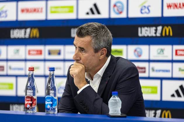 NEWS: Le president du Racing Marc Keller a reagi en confÃ rence de presse aux banderoles dÃ ployees dimanche a la Meinau. Strasbourg 18 09 2025 Le president du Racing Marc Keller a reagi en conference de presse aux banderoles dÃ ployÃ es dimanche a la Meinau.  Copyright: xelyxandroxcegarrax
