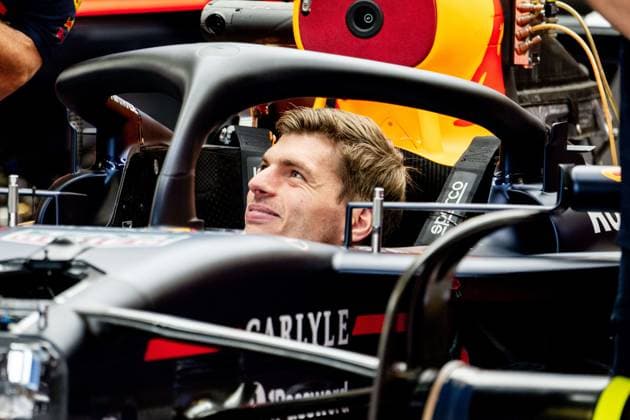 F1 - AZERBAIJAN GRAND PRIX 2025 VERSTAPPEN Max (ned), Red Bull Racing RB21, portrait during the 2025 Formula 1 Qatar Airways Azerbaijan Grand Prix, 17th round of the 2025 FIA Formula One World Championship, WM, Weltmeisterschaft from September 19 to 21, 2025 on the Baku City Circuit, in Baku, Azerbaijan - BakuAzerbaijan  Copyright: xALBERTOxVIMERCATIx