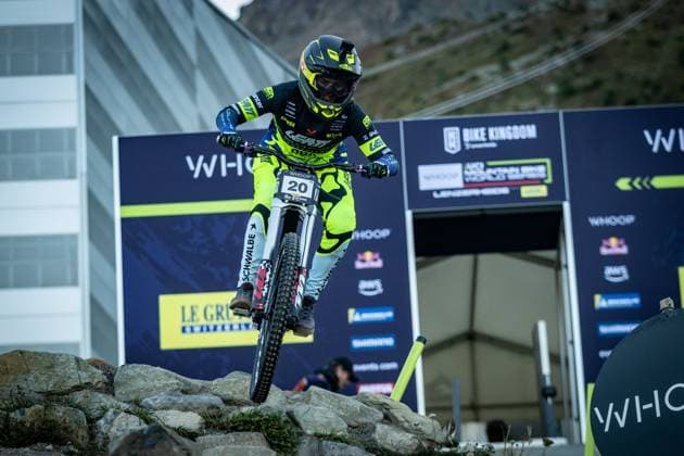 Whoop UCI Mountainbikeworldcup Downhill Lenzerheide HARNDEN Harriet AON RACING TOURNE CAMPERVANSat Whoop UCI Mountainbikeworldcup Downhill Lenzerheide, 18 09 2025,in Lenzerheide,SUI Photo Sebastian Sternemannat Whoop UCI Mountainbikeworldcup Downhill Lenzerheide, 18 09 2025,in Lenzerheide,SUI Photo Sebastian Sternemann