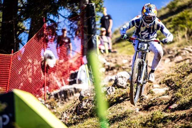 Whoop UCI Mountainbikeworldcup Downhill Lenzerheide BRUNI Loic SPECIALIZED GRAVITYat Whoop UCI Mountainbikeworldcup Downhill Lenzerheide, 18 09 2025,in Lenzerheide,SUI Photo Sebastian Sternemannat Whoop UCI Mountainbikeworldcup Downhill Lenzerheide, 18 09 2025,in Lenzerheide,SUI Photo Sebastian Sternemann