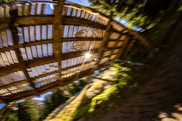 Whoop UCI Mountainbikeworldcup Downhill Lenzerheide Panshotat Whoop UCI Mountainbikeworldcup Downhill Lenzerheide, 18.09.2025,in Lenzerheide,SUI Foto: Sebastian Sternemannat Whoop UCI Mountainbikeworldcup Downhill Lenzerheide, 18.09.2025,in Lenzerheide,SUI Foto: Sebastian Sternemann
