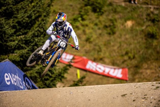 Whoop UCI Mountainbikeworldcup Downhill Lenzerheide BRUNI Loic SPECIALIZED GRAVITYat Whoop UCI Mountainbikeworldcup Downhill Lenzerheide, 18.09.2025,in Lenzerheide,SUI Foto: Sebastian Sternemannat Whoop UCI Mountainbikeworldcup Downhill Lenzerheide, 18.09.2025,in Lenzerheide,SUI Foto: Sebastian Sternemann