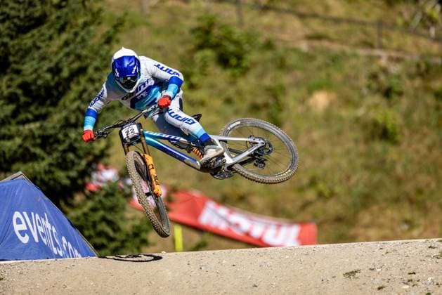 Whoop UCI Mountainbikeworldcup Downhill Lenzerheide THIRION RÃ mi GIANT FACTORY OFF-ROAD TEAM - DHat Whoop UCI Mountainbikeworldcup Downhill Lenzerheide, 18.09.2025,in Lenzerheide,SUI Foto: Sebastian Sternemannat Whoop UCI Mountainbikeworldcup Downhill Lenzerheide, 18.09.2025,in Lenzerheide,SUI Foto: Sebastian Sternemann