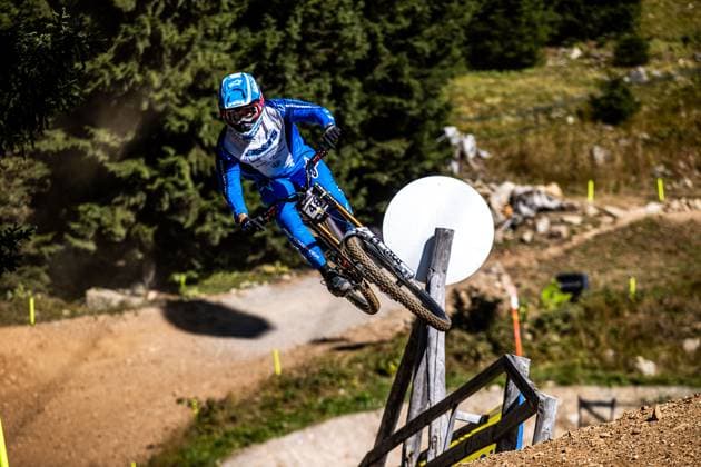 Whoop UCI Mountainbikeworldcup Downhill Lenzerheide NORTON Dakotah MONDRAKER FACTORY RACING DHat Whoop UCI Mountainbikeworldcup Downhill Lenzerheide, 18.09.2025,in Lenzerheide,SUI Foto: Sebastian Sternemannat Whoop UCI Mountainbikeworldcup Downhill Lenzerheide, 18.09.2025,in Lenzerheide,SUI Foto: Sebastian Sternemann