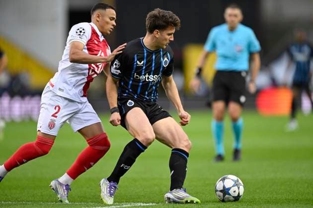 Club Brugge v Monaco - UEFA Champions League BRUGGE, BELGIUM - SEPTEMBER 18 : Vanderson defender of AS Monaco FC and Tzolis Christos forward of Club Brugge during the UEFA Champions League 2025 26 League Phase MD1 match between Club Brugge and Monaco on September 18, 2025 in Brugge, Belgium, 18 09 2025 Brugge Belgium  Copyright: xNicoxVereeckenx