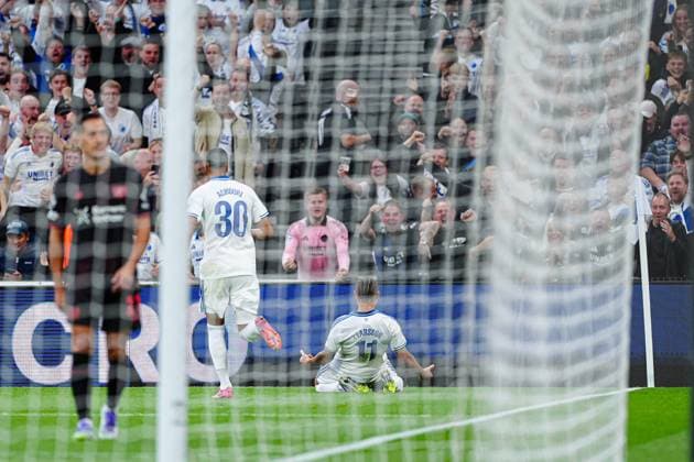 Goal celebration Jordan Larsson FC Copenhagen, 11 after scoring 1 0 DEN, FC Copenhagen vs Bayer 04 Leverkusen, Football, UEFA Champions League, Matchday 1, 2025 2026 season, 18 09 2025 DEN, FC Copenhagen vs Bayer 04 Leverkusen, Football, UEFA Champions League, Matchday 1, 2025 2026 season, 18 09 2025 Copenhagen Copyright: xEibner-Pressefoto MarcelxvonxFehrnx EP_MFN