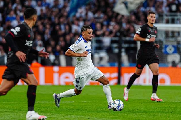 Jordan Larsson FC Copenhagen, 11 DEN, FC Copenhagen vs Bayer 04 Leverkusen, Football, UEFA Champions League, Matchday 1, 2025 2026 season, 18 09 2025 DEN, FC Copenhagen vs Bayer 04 Leverkusen, Football, UEFA Champions League, Matchday 1, 2025 2026 season, 18 09 2025 Copenhagen Copyright: xEibner-Pressefoto MarcelxvonxFehrnx EP_MFN