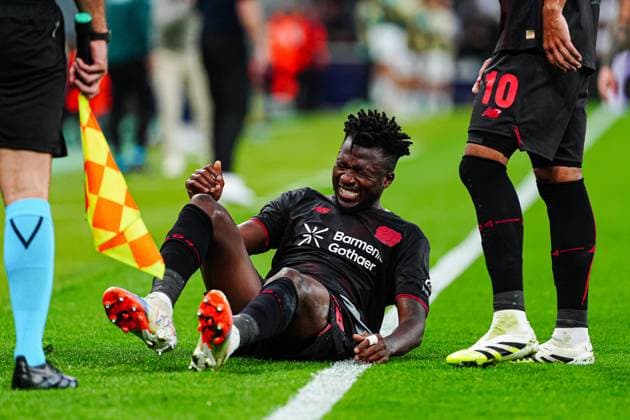 Edmond Tapsoba Bayer 04 Leverkusen, 12 after foul on the ground DEN, FC Copenhagen vs Bayer 04 Leverkusen, Football, UEFA Champions League, Matchday 1, 2025 2026 season, 18 09 2025 DEN, FC Copenhagen vs Bayer 04 Leverkusen, Football, UEFA Champions League, Matchday 1, 2025 2026 season, 18 09 2025 Copenhagen Copyright: xEibner-Pressefoto MarcelxvonxFehrnx EP_MFN